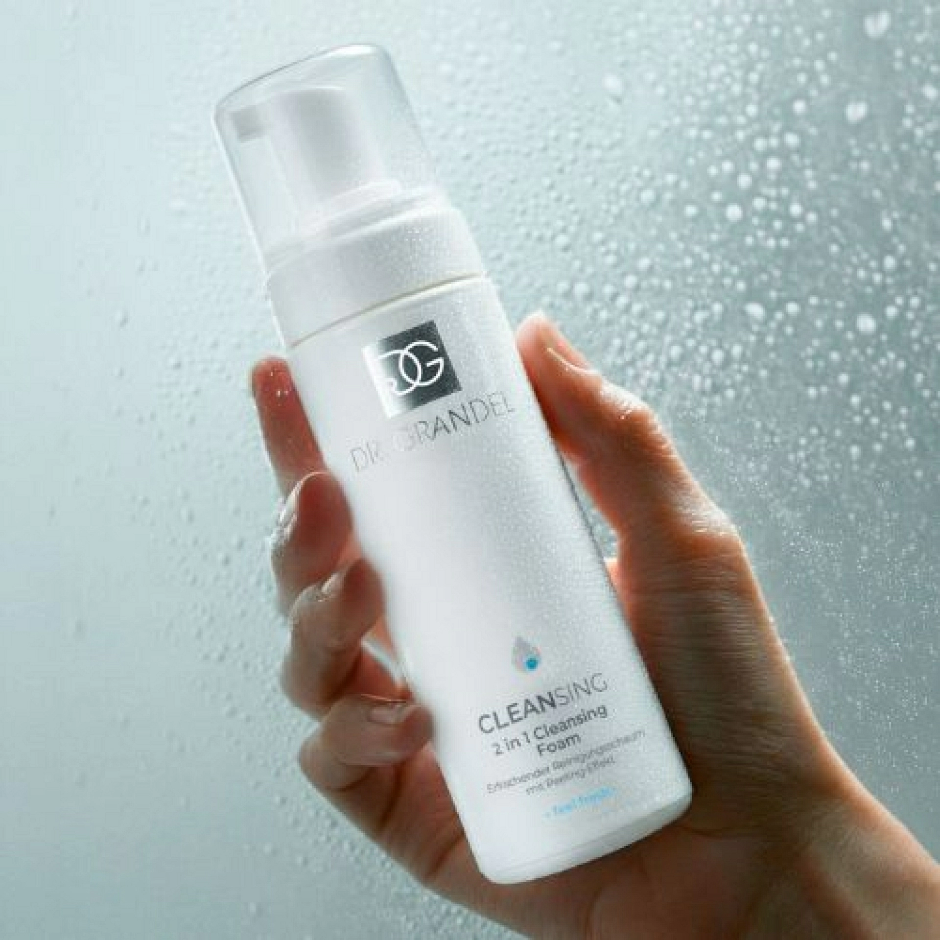 2 in 1 Cleansing Foam | Espuma Limpiadora con Efecto Peeling 200 ml – Cleansing – Dr. Grandel ®