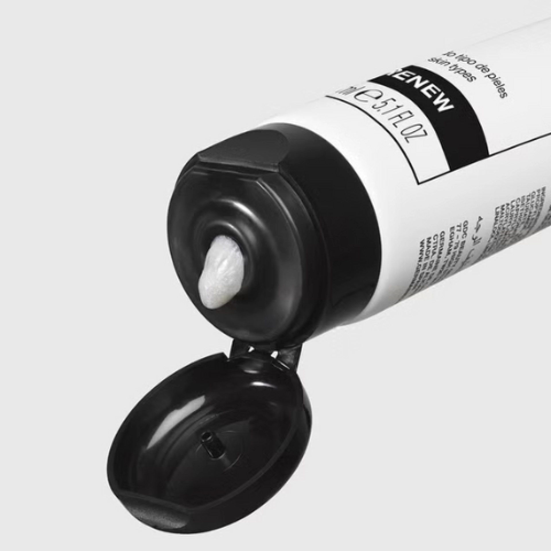 365 Espuma Exfoliante 150ml - The Cleansing Expert - Germaine de Capuccini ®