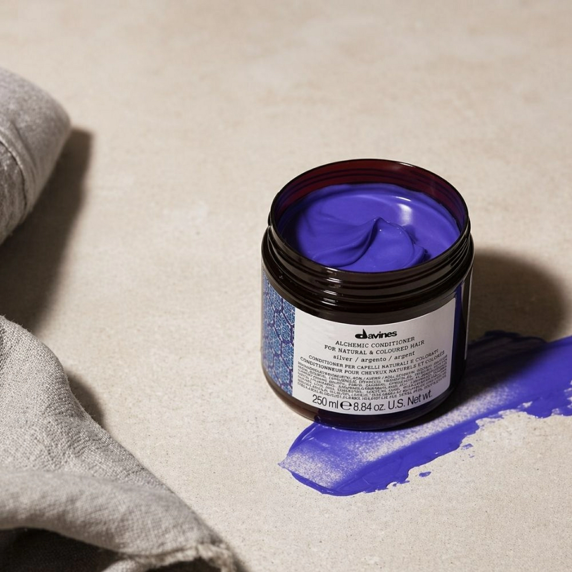 ALCHEMIC ACONDICIONADOR SILVER | Acondicionador pelo rubio platino - Alchemic - Davines ®