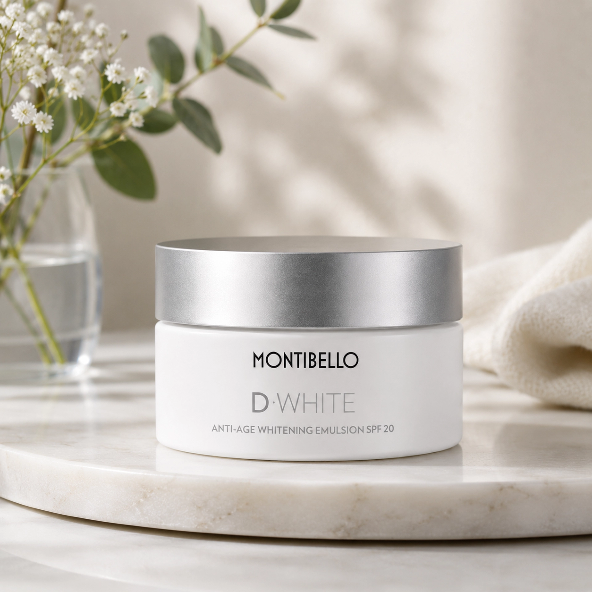 Anti-age Whitening Emulsión SPF20 | Emulsión fotoprotectora y blanqueante 50 ml - D-White - Montibello ®