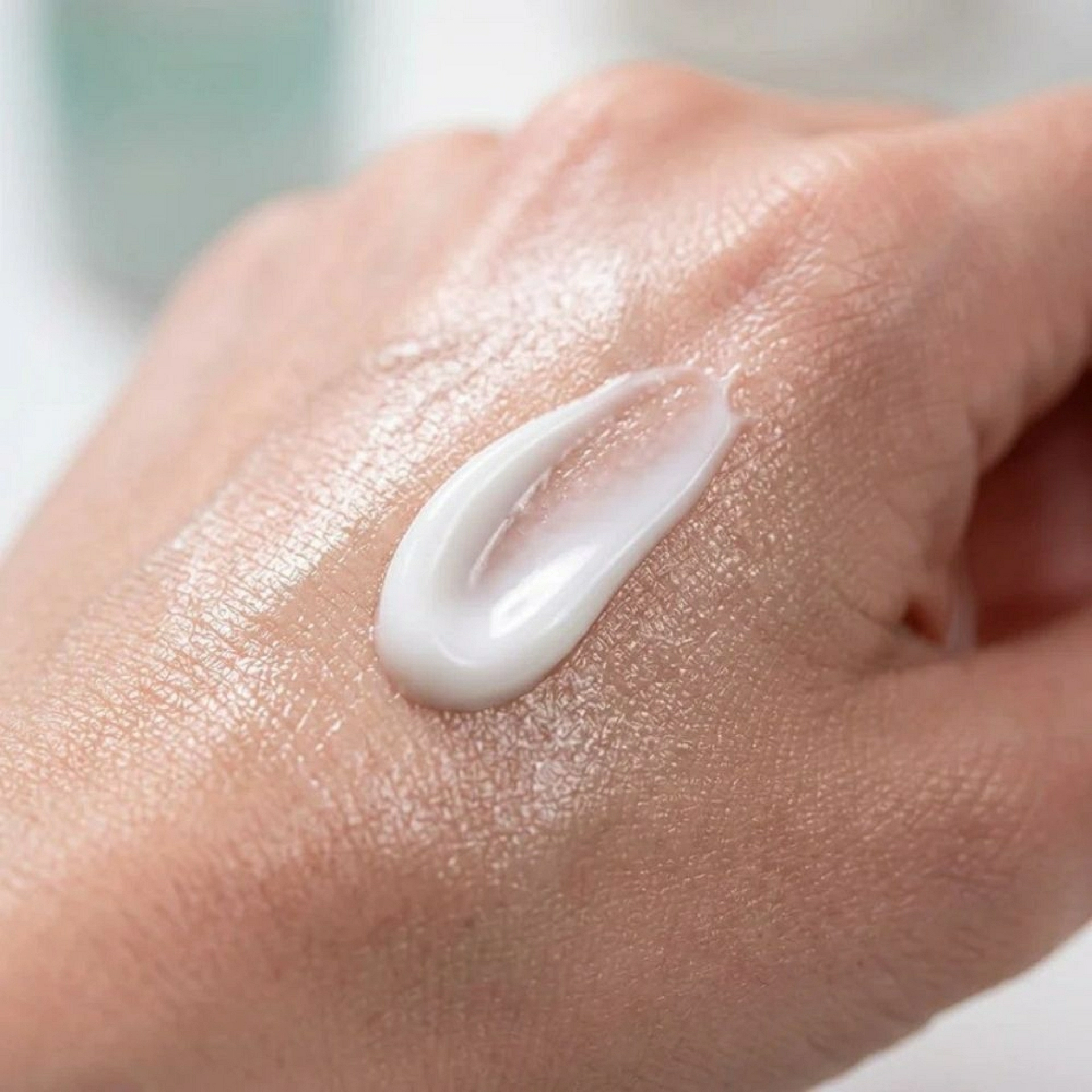 Delicate Ultra Protection SPF 50+ | Protector solar en stick 13 gr - Be Sun - Atache ®