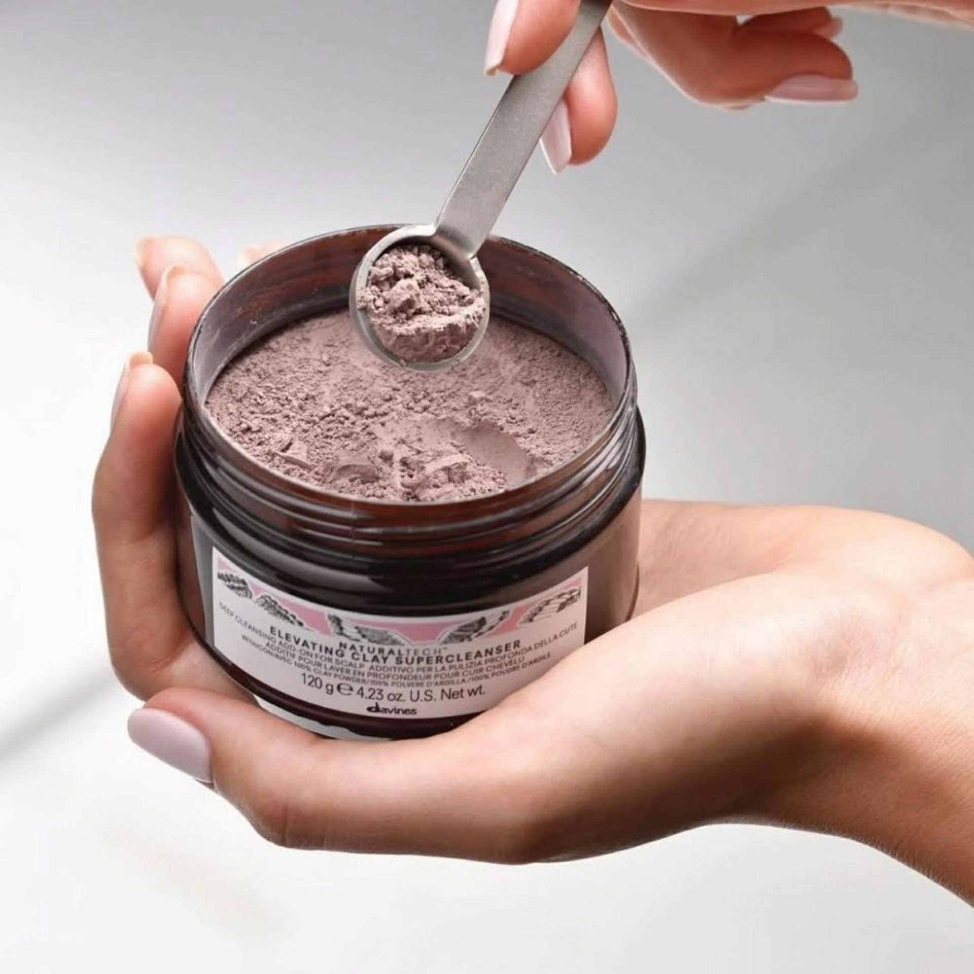 ELEVATING CLAY SUPERCLEANSER | Aditivo para la limpieza de la piel  120 gr - Naturaltech - Davines ®