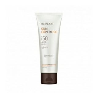 Emulsión Protectora Dry Touch SPF50 | Protector Solar 75ml - Sun Expertise - Skeyndor ®