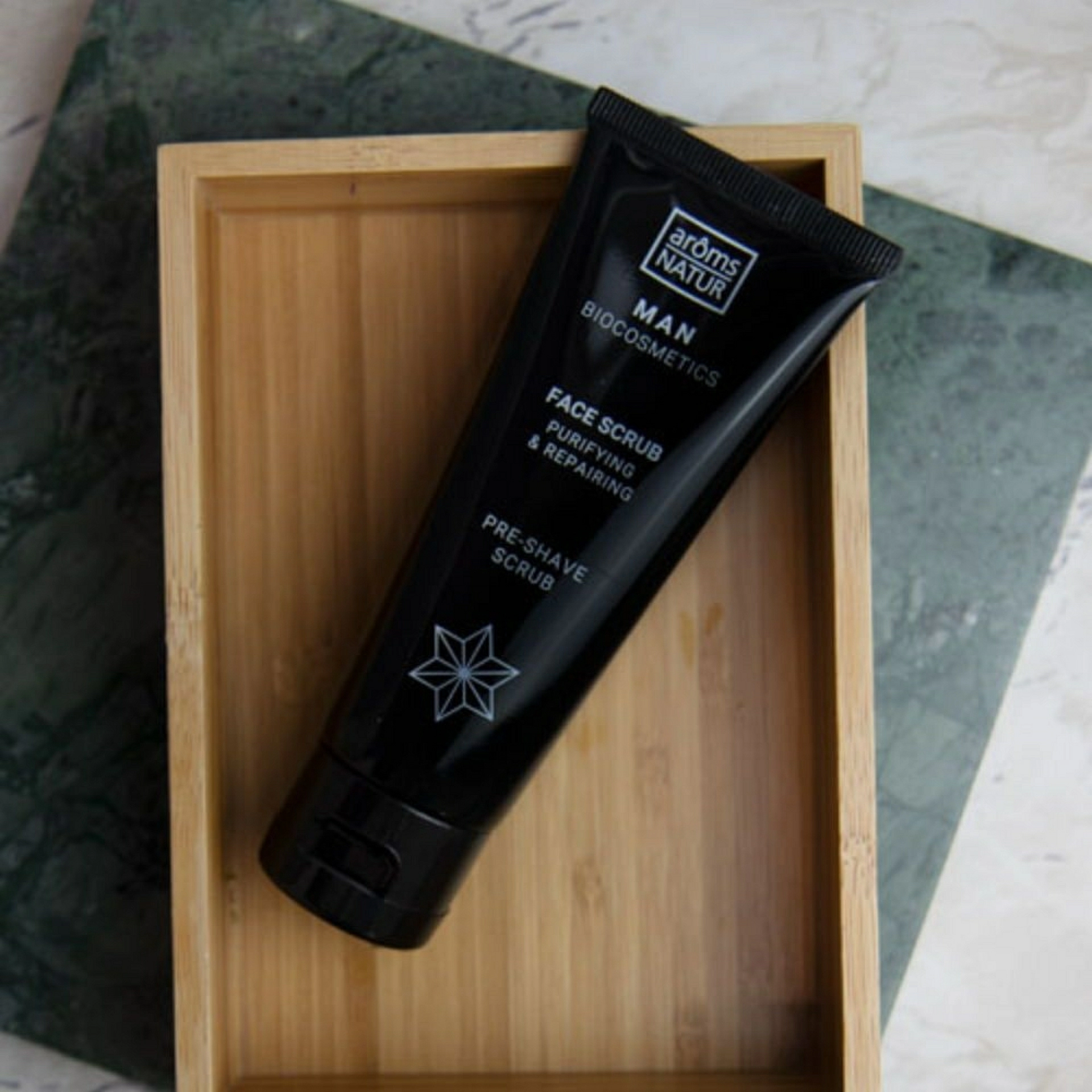 Face Scrub | Exfoliante Facial para Hombre - MEN - Arôms Natur ®