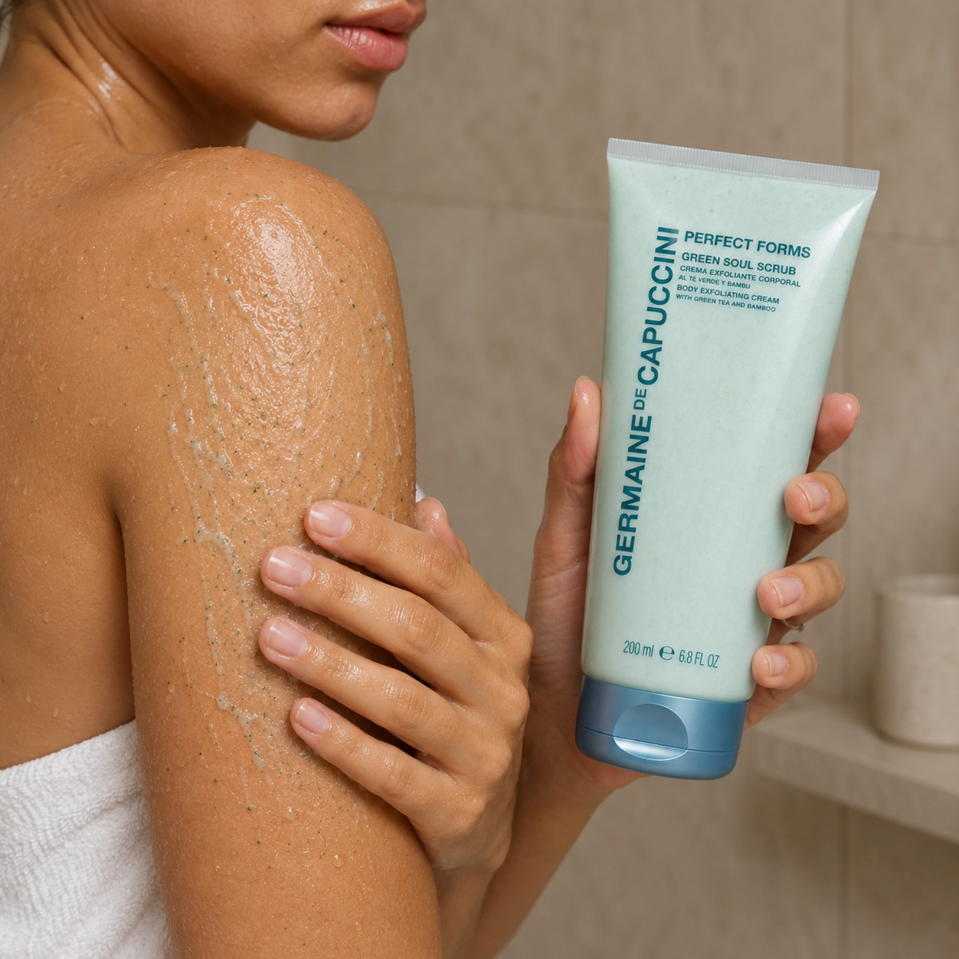 Green Soul Scrub 200ml | Exfoliante Corporal - Perfect Forms- Germaine de Capuccini ®