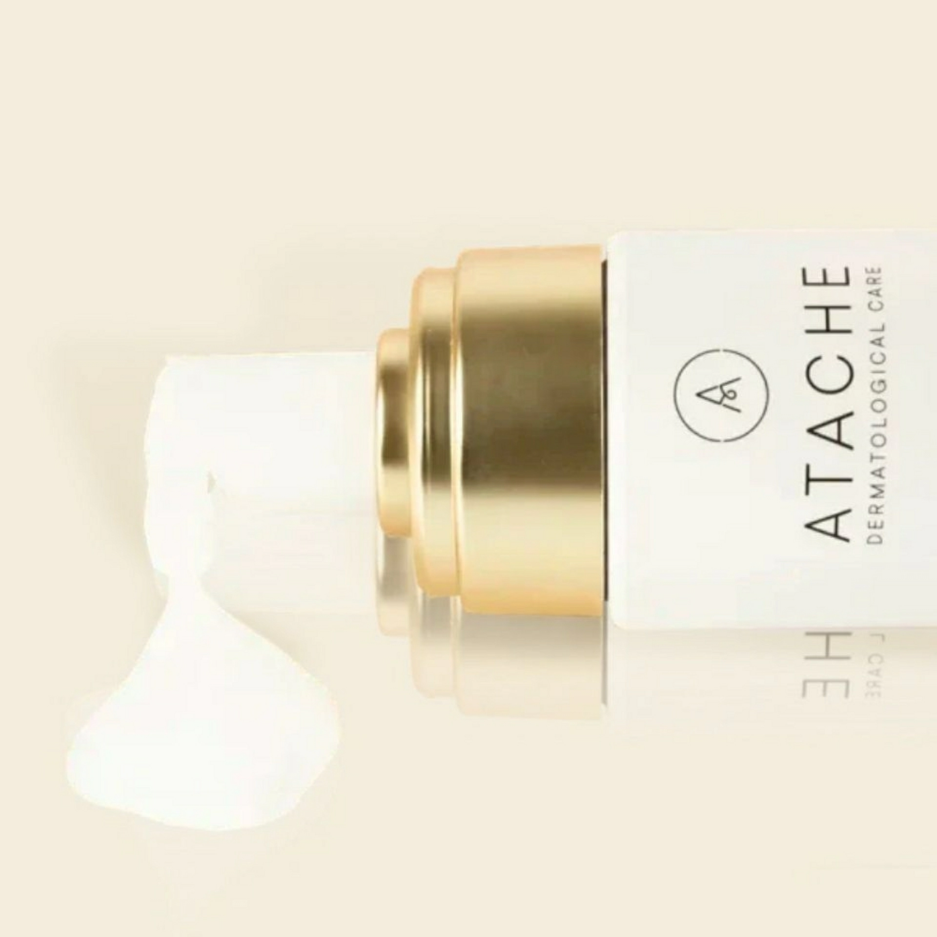 Integral Cleansing & Regenerative Mousse | Mousse limpiador - Excellence - Atache ®