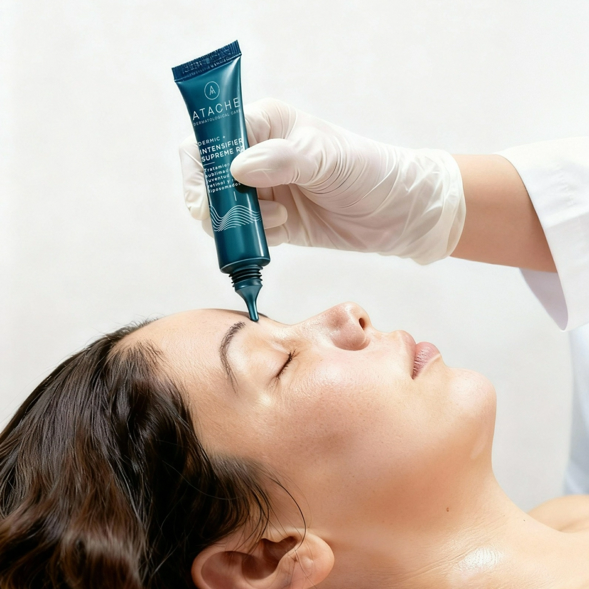 Intensifier Supreme R2 | Serum intensivo con retinol - Dermic + - Atache ®