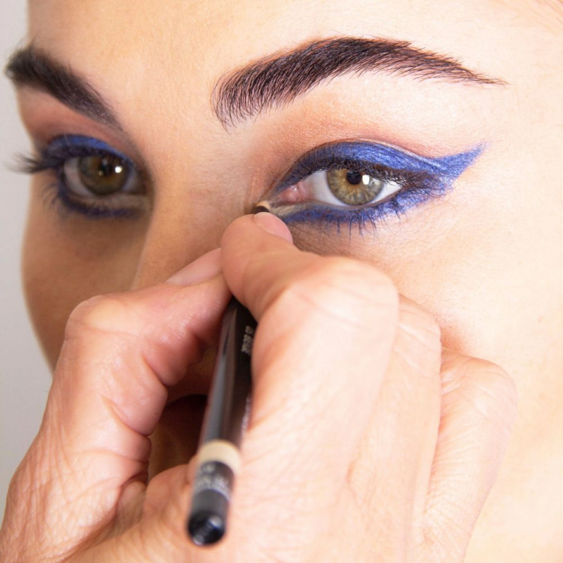 Kajal Liner Waterproof | Eye liner en formato retráctil 0,35 gr - Jorge de la Garza ®