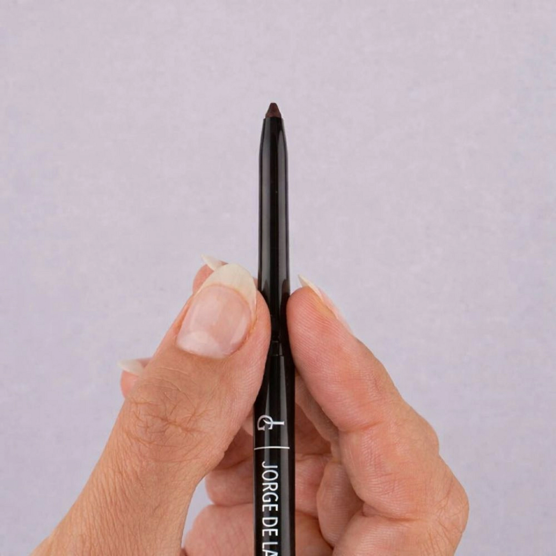 Kajal Liner Waterproof | Eye liner en formato retráctil 0,35 gr - Jorge de la Garza ®