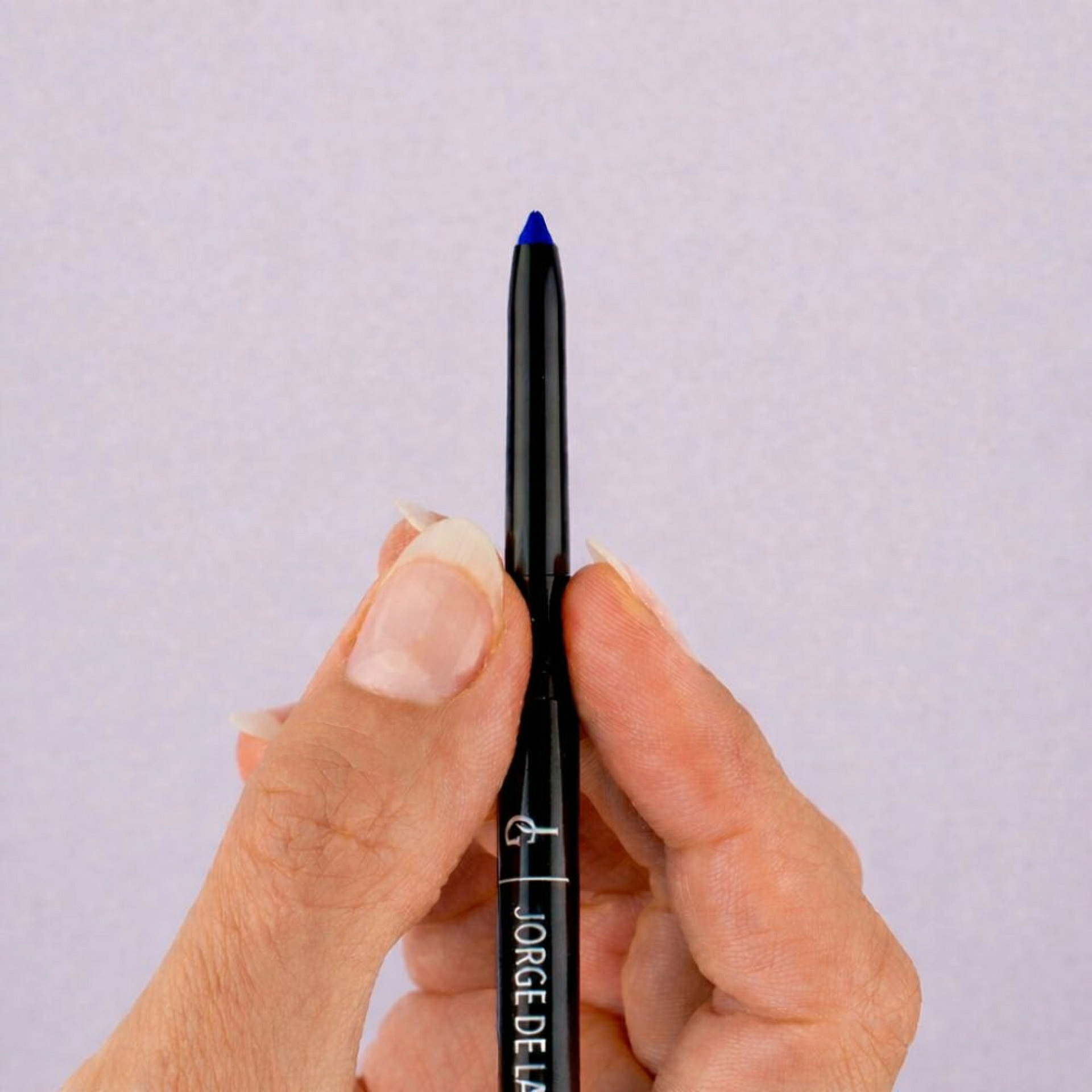 Kajal Liner Waterproof | Eye liner en formato retráctil 0,35 gr - Jorge de la Garza ®