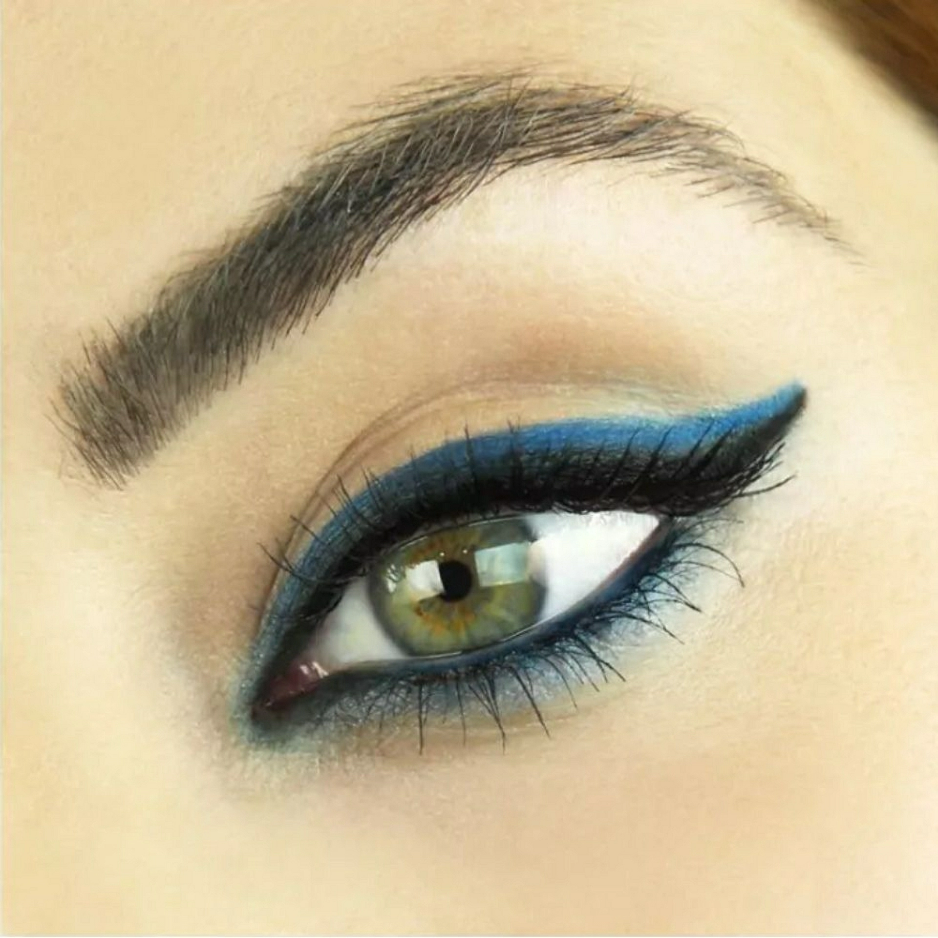 Kajal Liner Waterproof | Eye liner en formato retráctil 0,35 gr - Jorge de la Garza ®