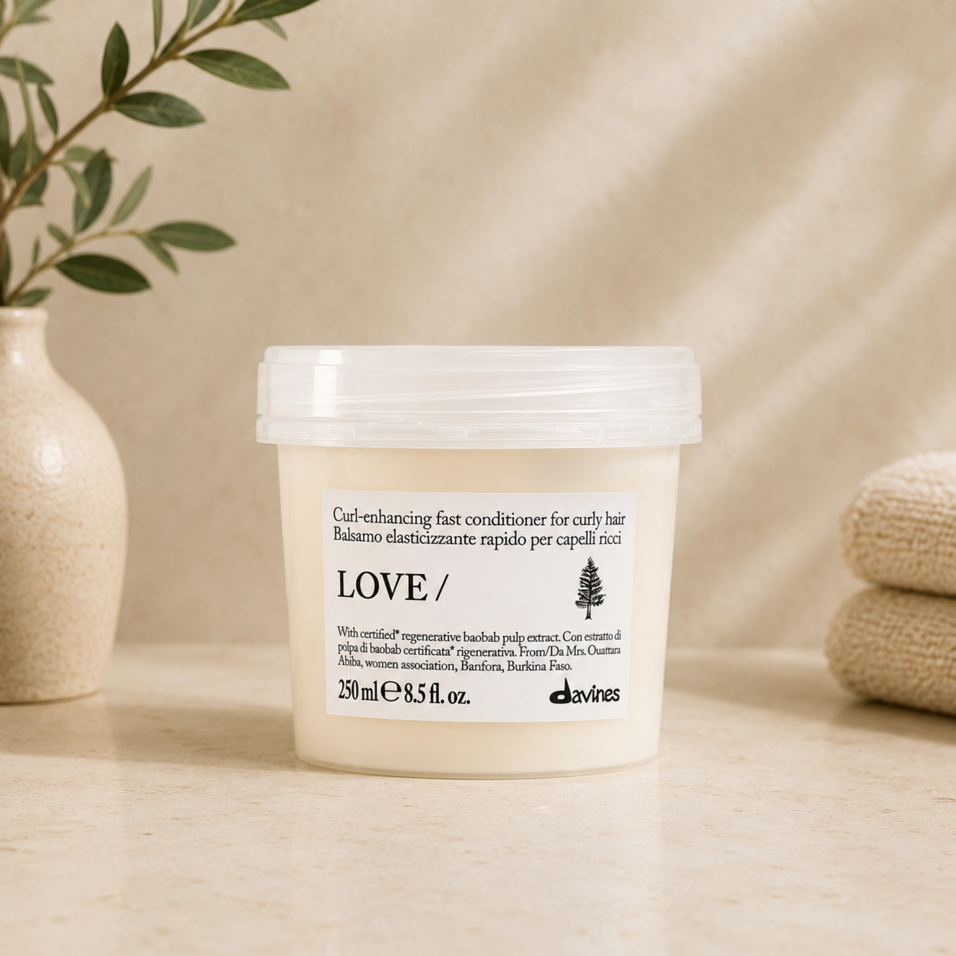 LOVE CURL / Conditioner | Acondicionador voluminizador - Essential Haircare - Davines ®