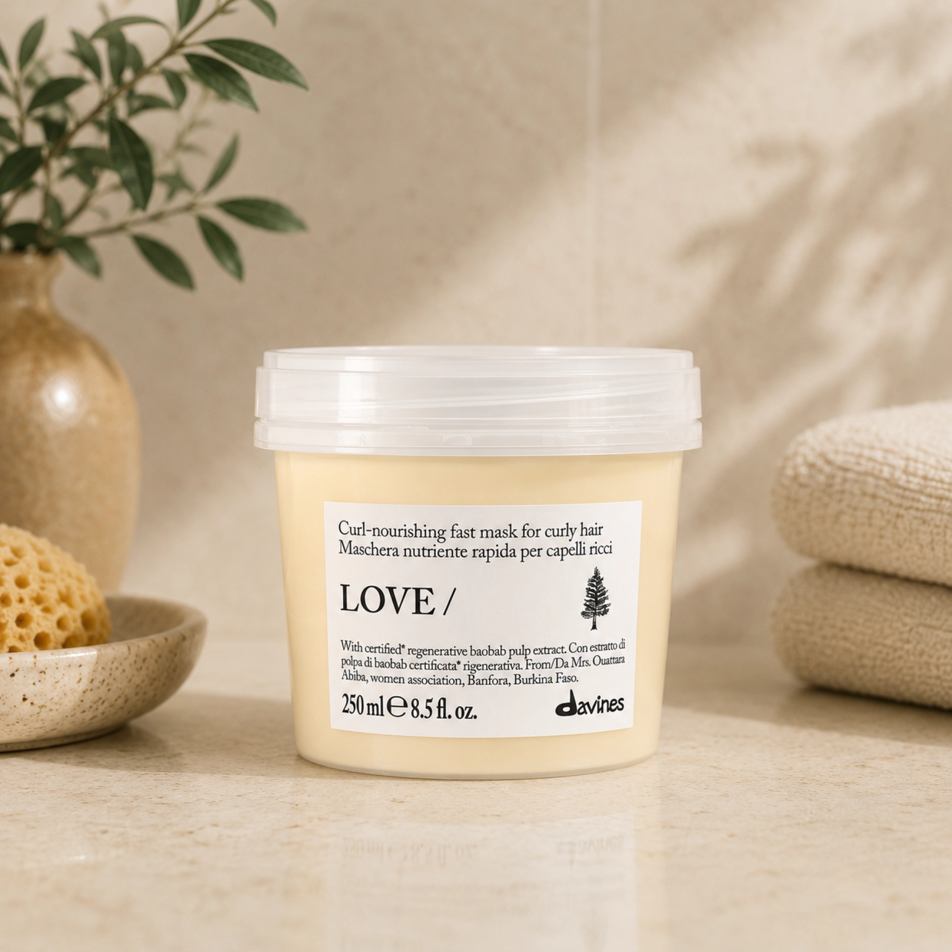LOVE CURL / Hair Mask | Mascarilla nutritiva pelo rizado - Essential Haircare - Davines ®