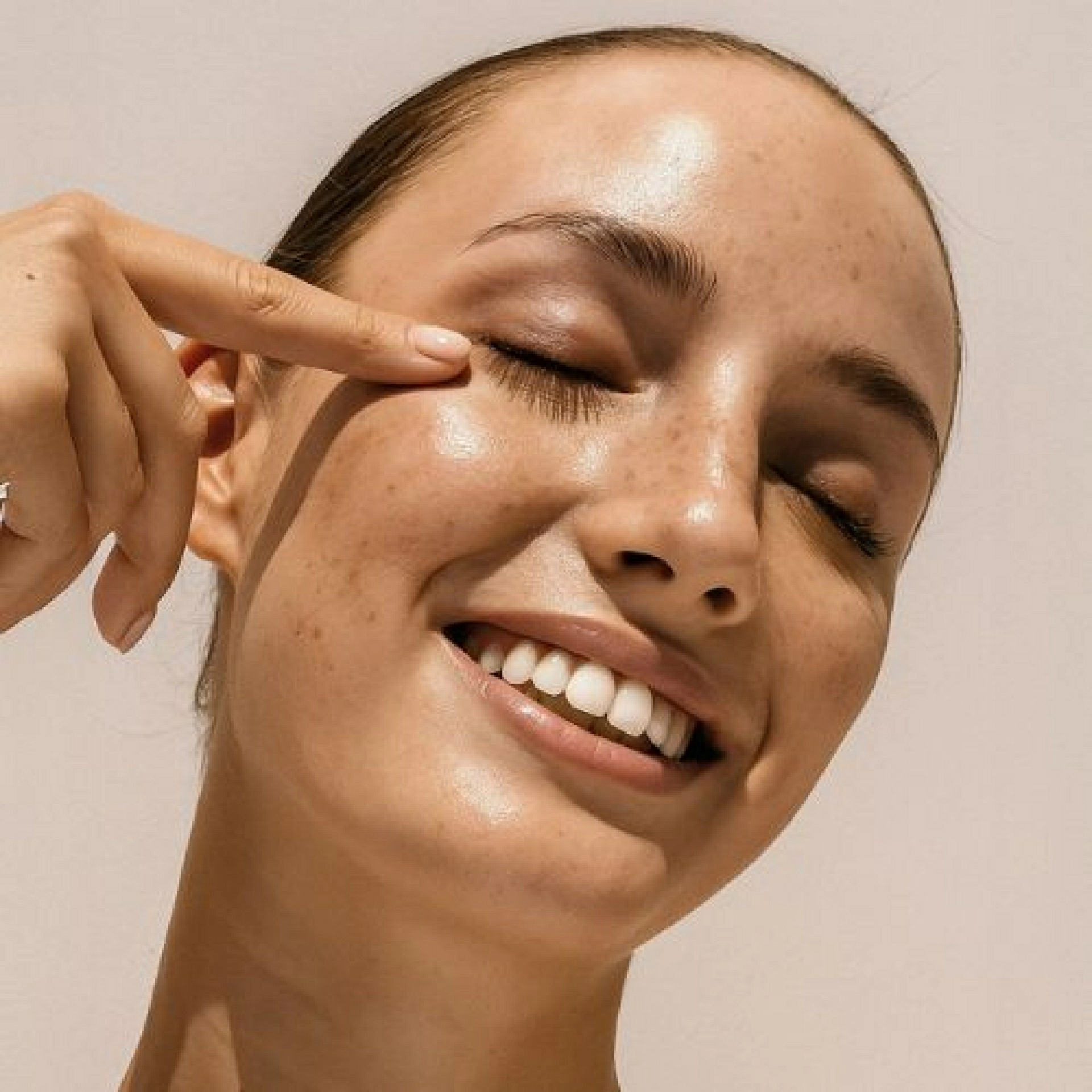 MASCARILLA FACIAL Regeneradora e iluminadora con fitoesfingosina 50ml - Perpetual K - Kelaya ®