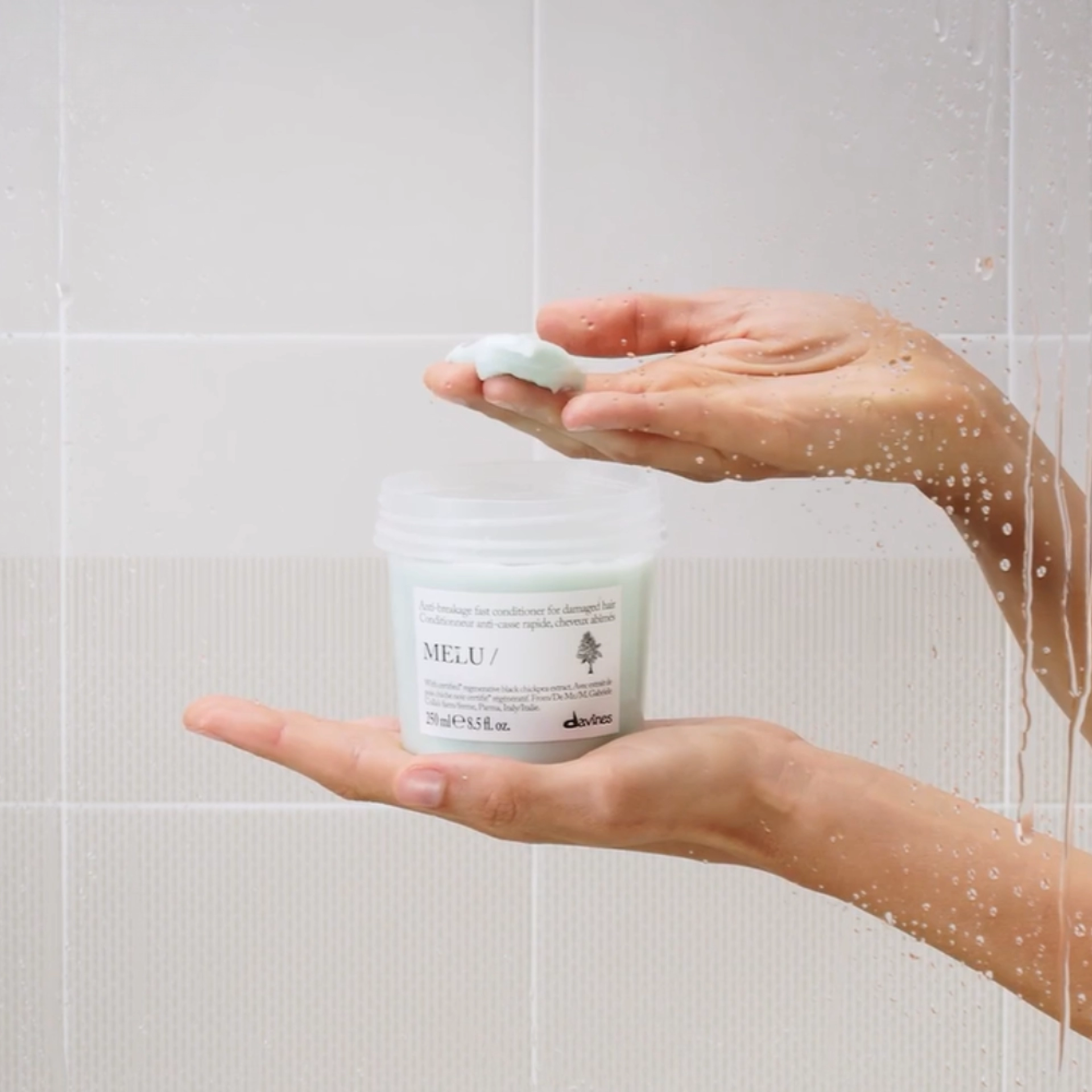 MELU / Conditioner | Acondicionador para cabello dañado - Essential Haircare - Davines ®