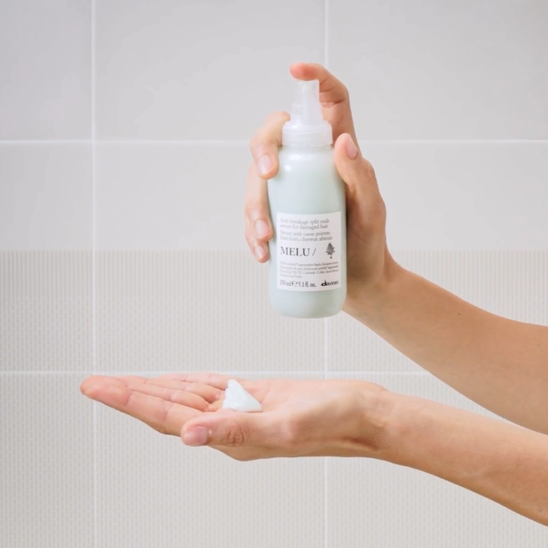 MELU / Serum | Sérum Antirrotura para Puntas Abiertas 100 ml - Esseential Haircare – Davines ®