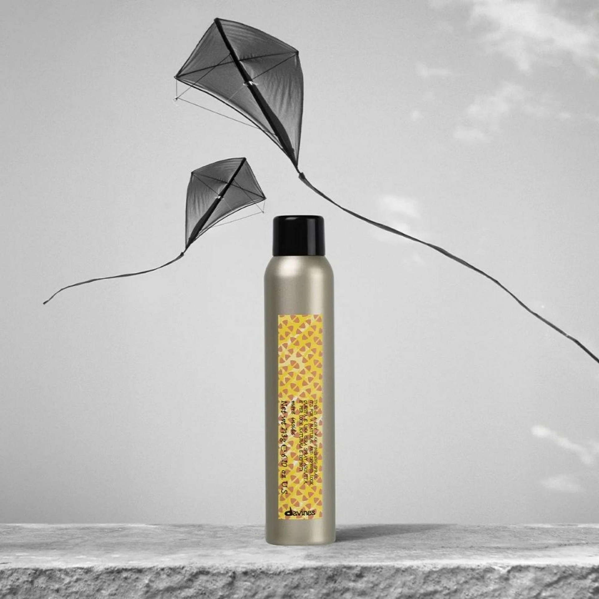 MI Dry Wax Finishing Spray | Cera seca en spray 200ml - More Inside - Davines ®