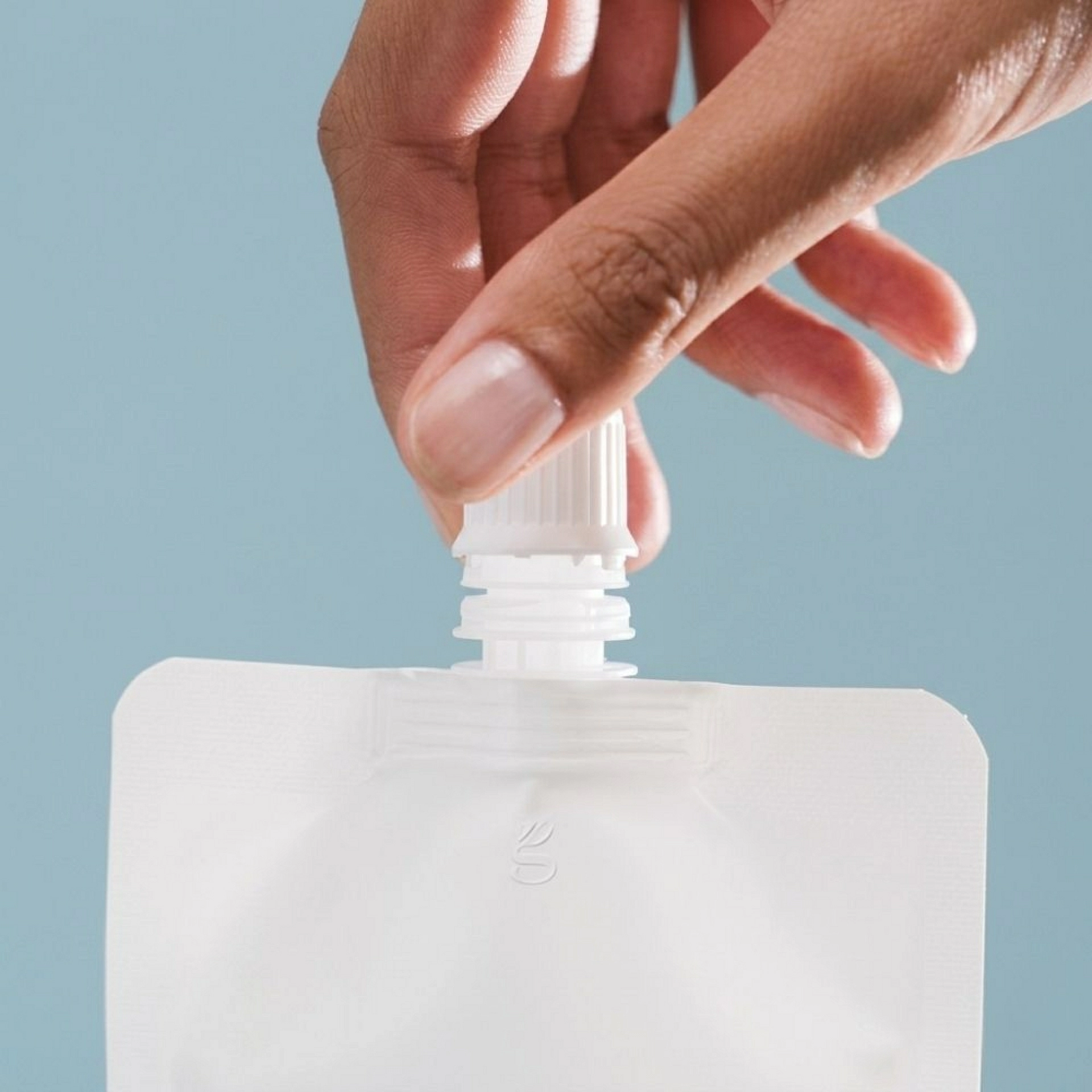 MINU / Shampoo | Champú para pelo teñido - Essential Haircare - Davines ®