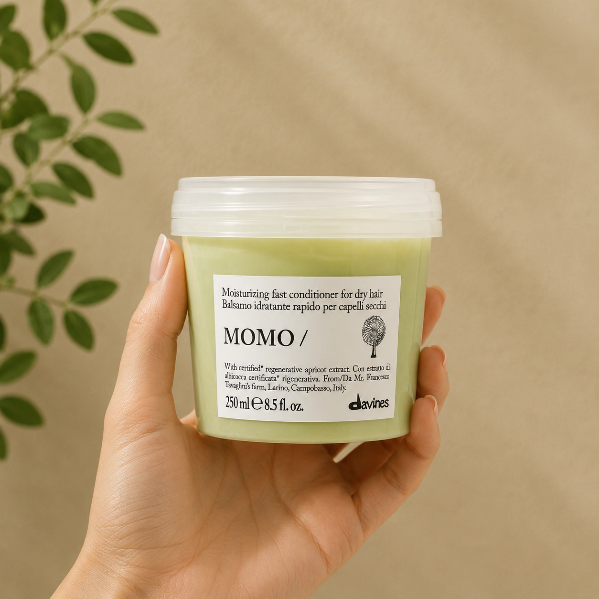 MOMO / Conditioner | Acondicionador hidratante - Essential Haircare - Davines ®