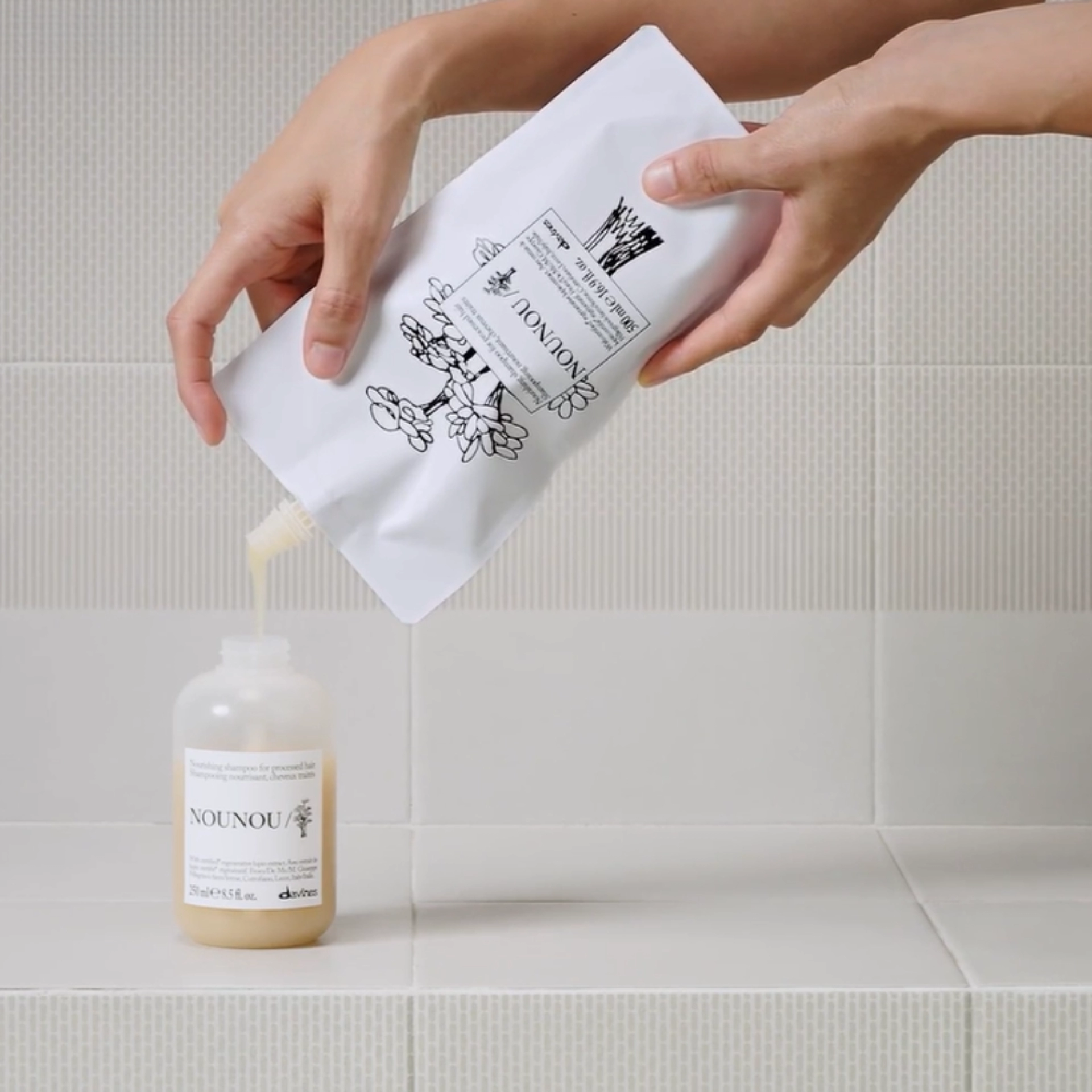 NOUNOU / Shampoo | Champú para pelo maltratado - Essential Haircare - Davines ®