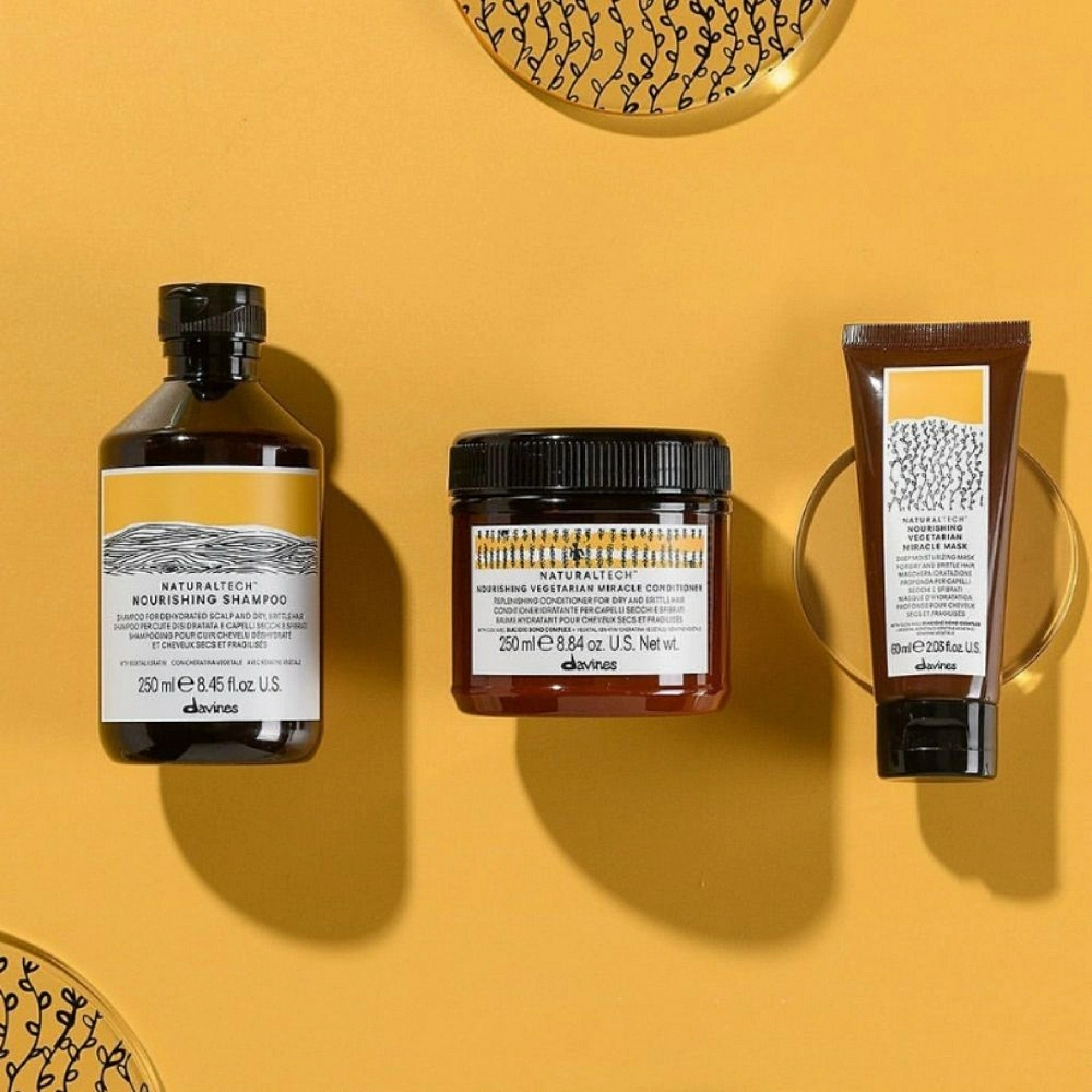 NOURISHING VEGETARIAN MIRACLE CONDITIONER | Acondicionador cabellos secos y dañados - Naturaltech - Davines ®