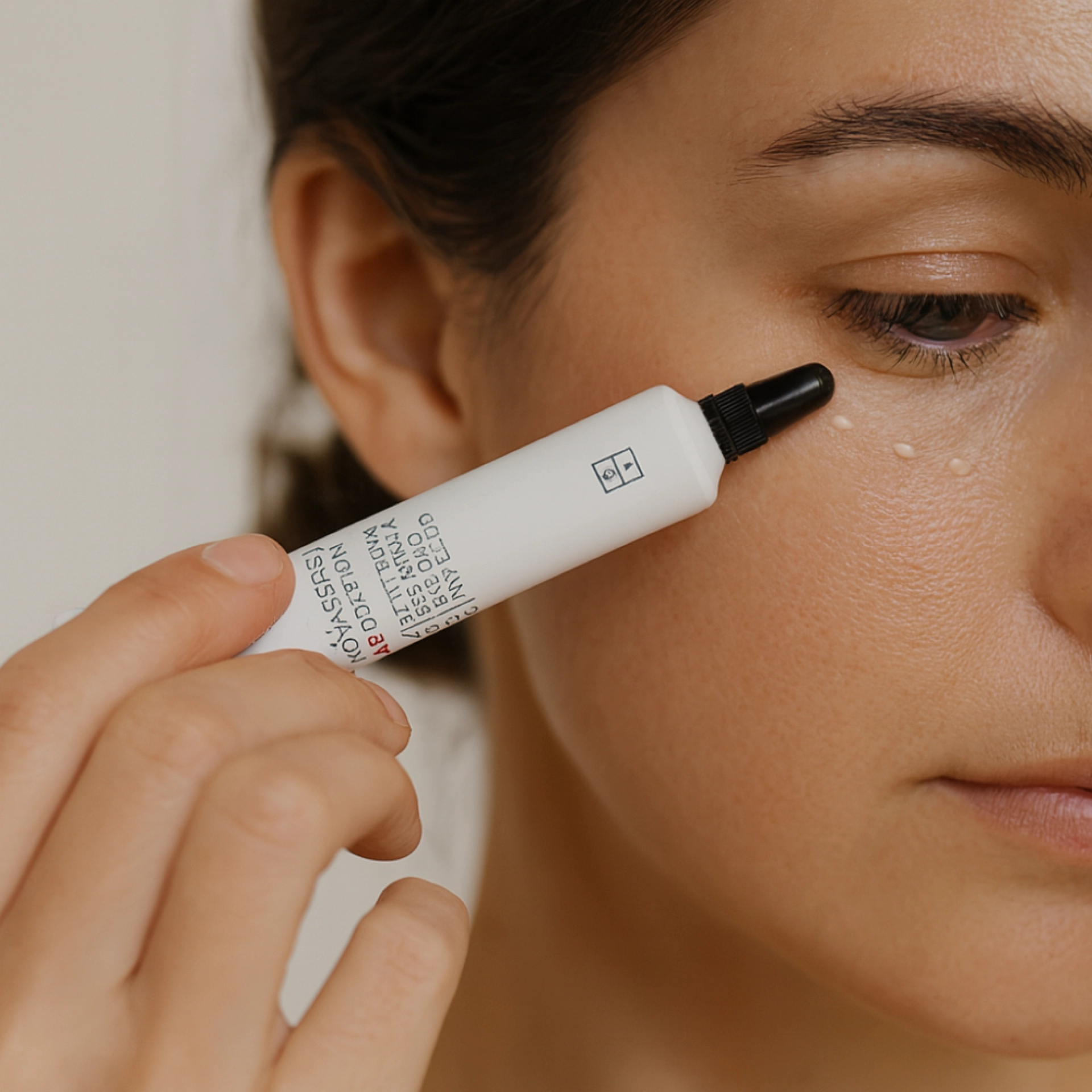 Peptide Eye Contour Gel-Cream | Contorno de ojos 15ml - Collagen Booster - Bruno Vassari ®