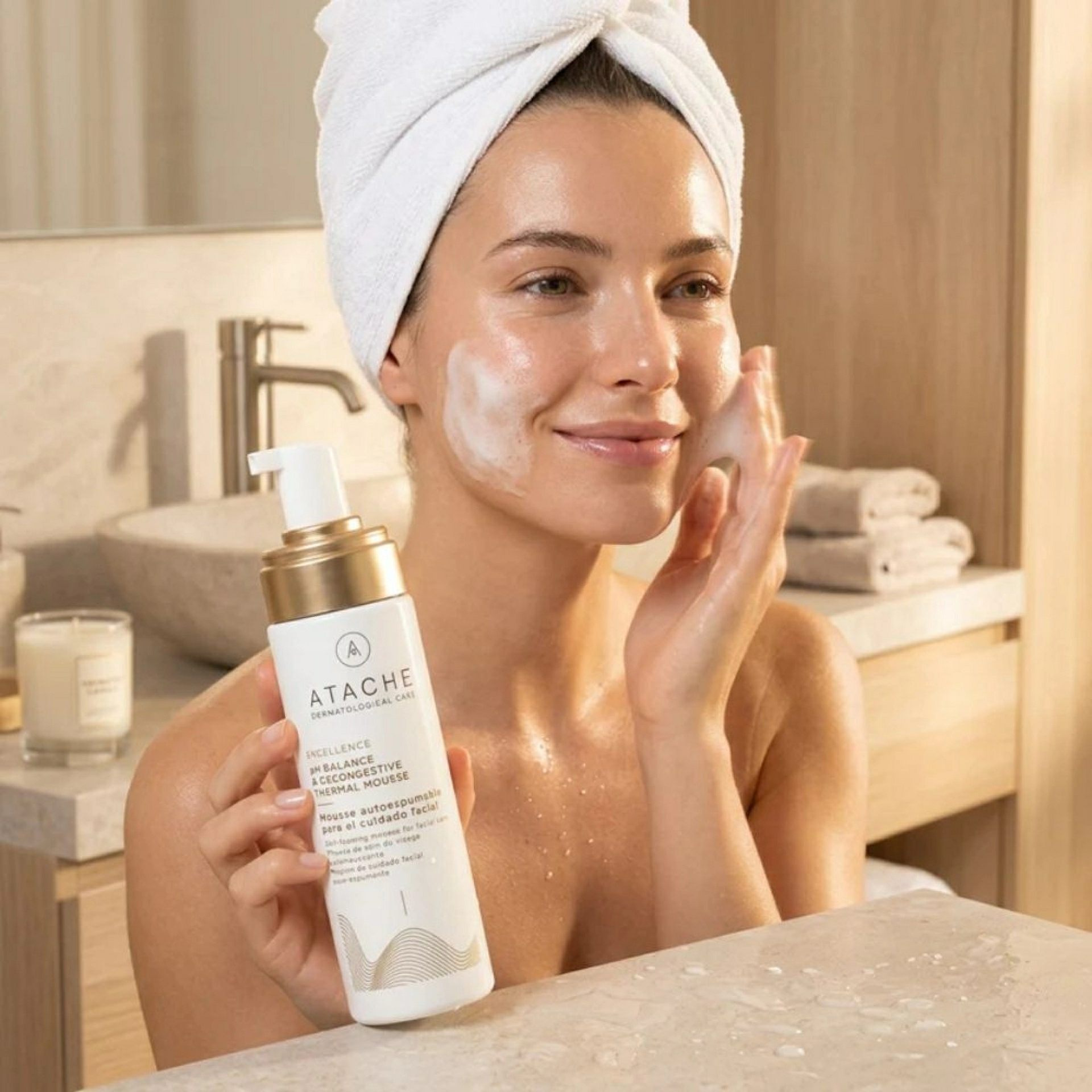 pH Balance & Descongestive Thermal Mousse | Mousse descongestiva - Essentielle - Atache ®
