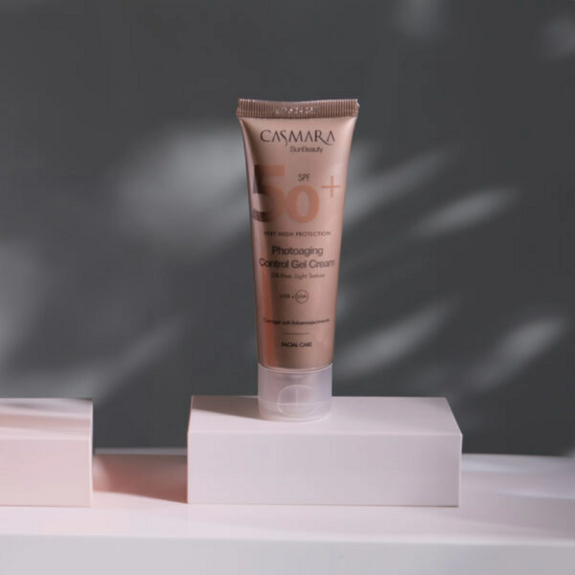 Photoaging Control Gel Cream SPF50 50ml | Crema Solar - Casmara ®