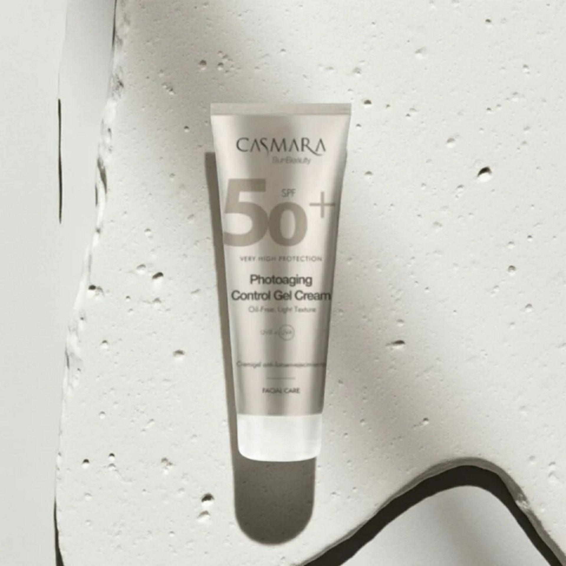 Photoaging Control Gel Cream SPF50 50ml | Crema Solar - Casmara ®