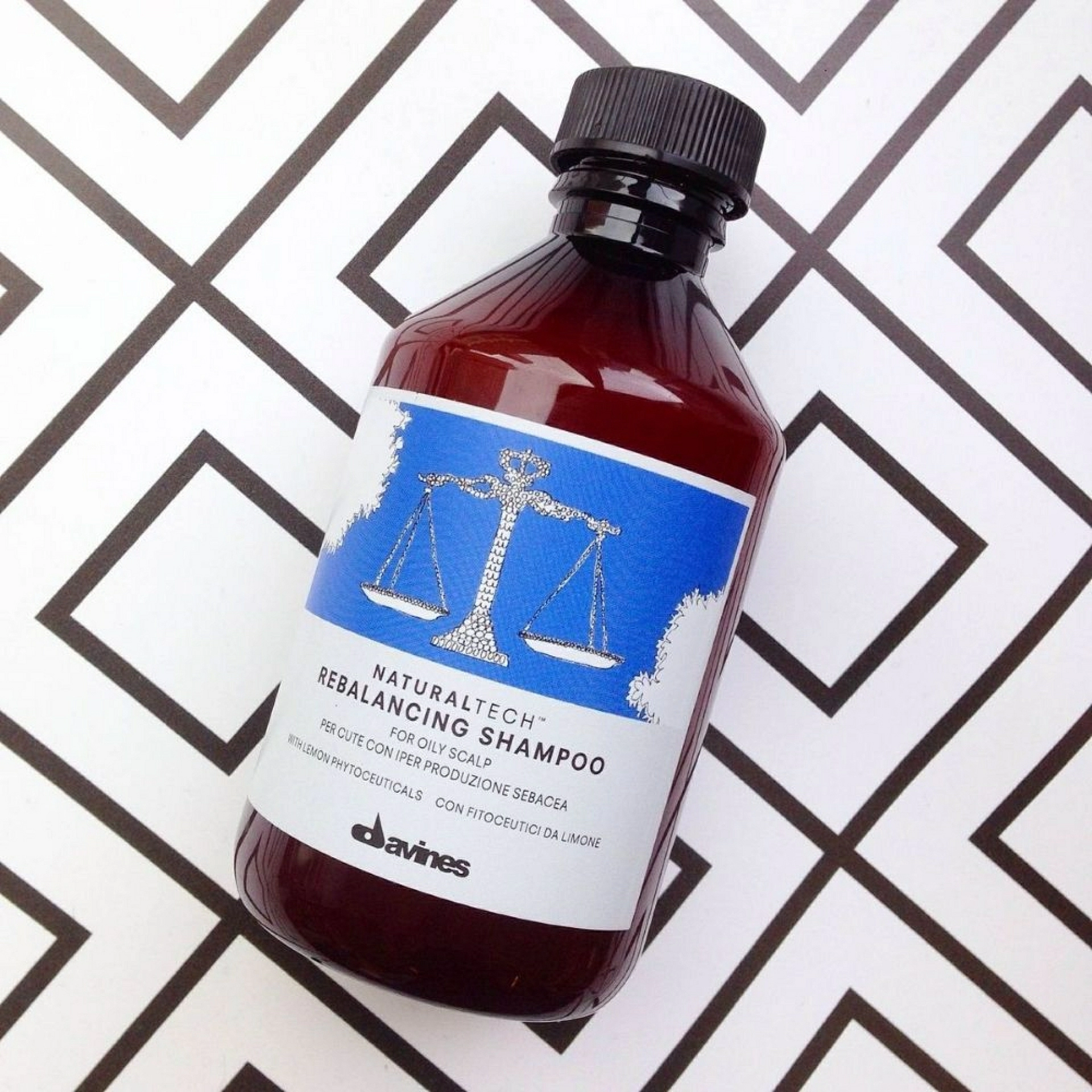 REBALANCING SHAMPOO | Champú reequilibrante - Naturaltech - Davines ®