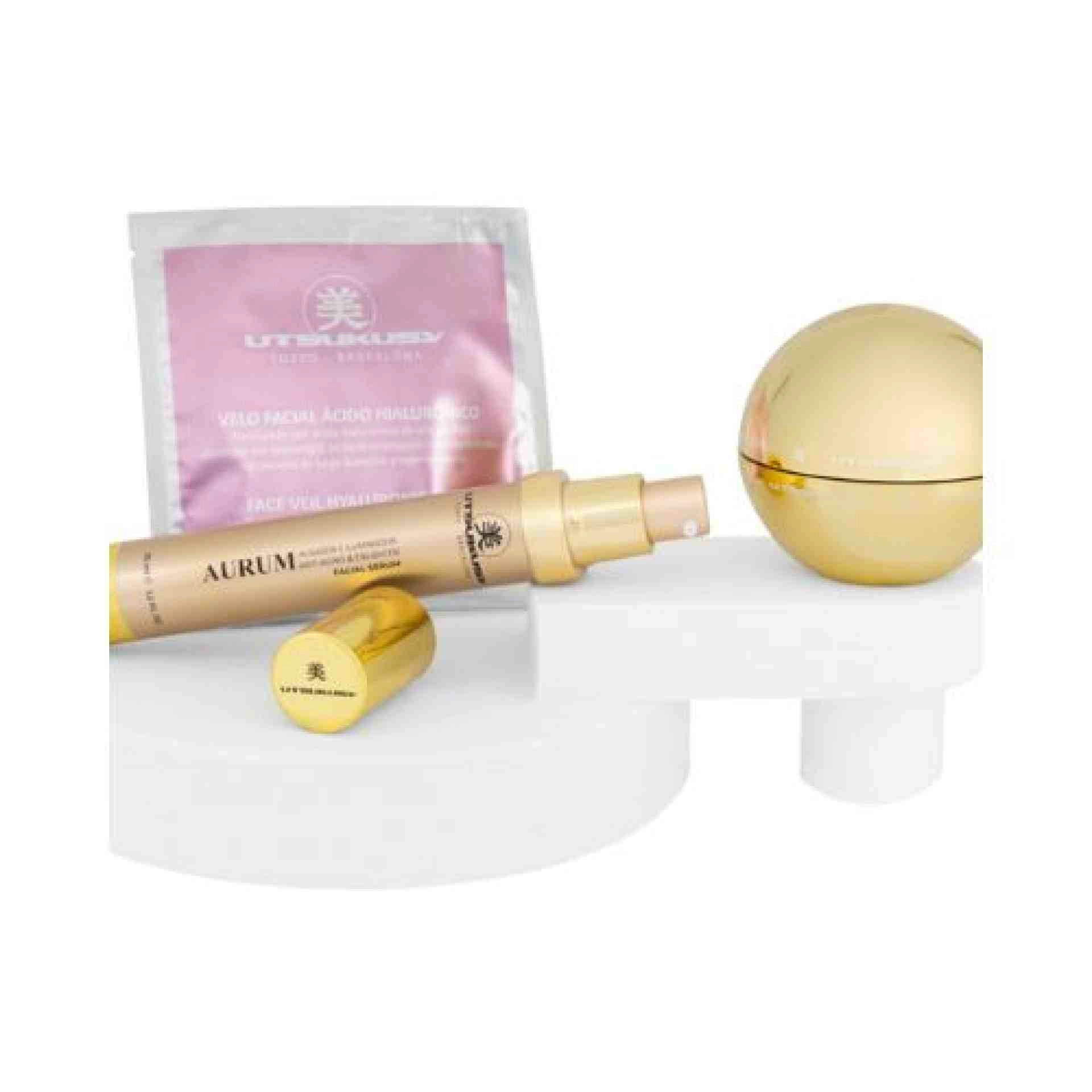 Set Navidad 2025 Aurum | Crema 50 ml + Serum 35 ml + Velo de Ácido Hialurónico + Neceser – Utsukusy ®