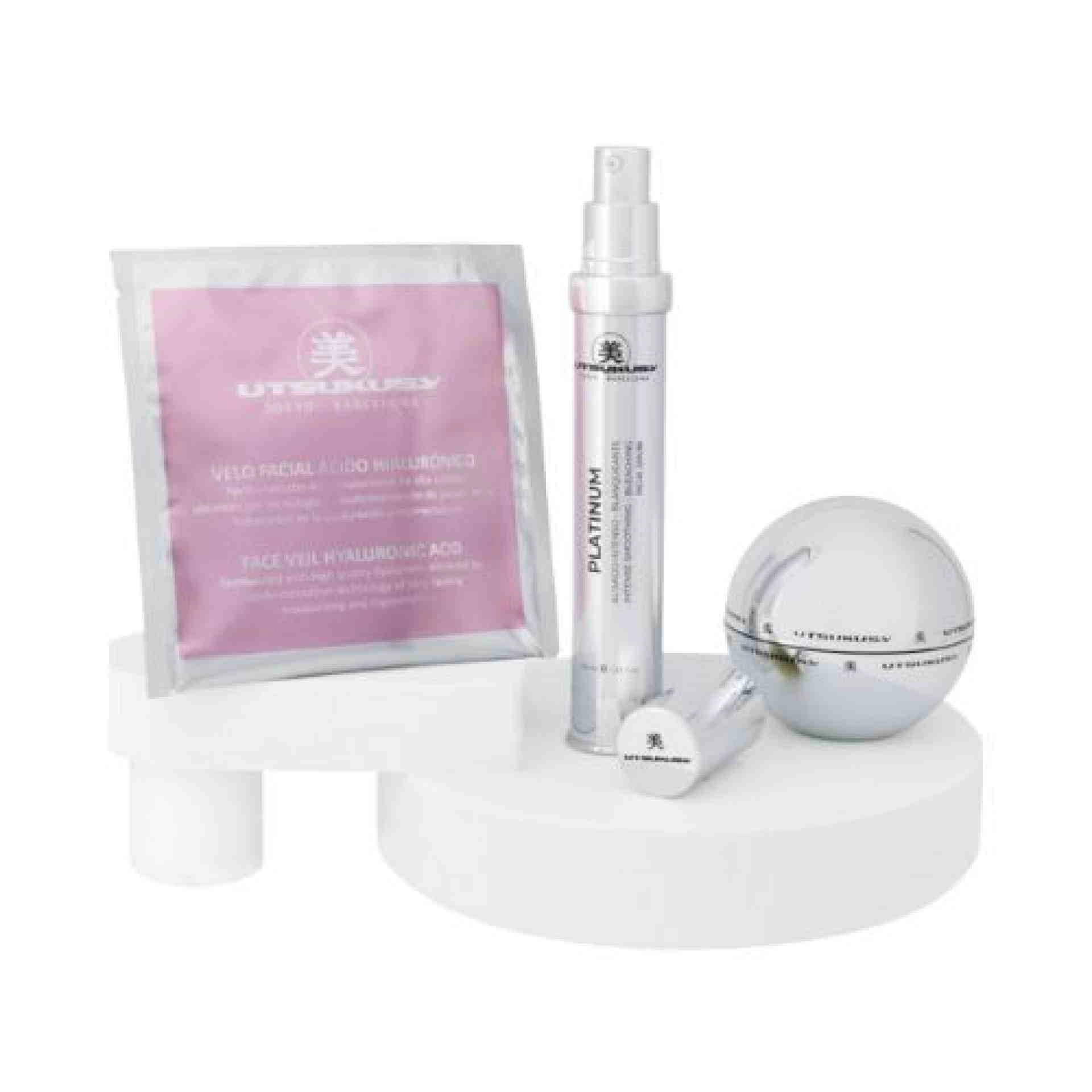 Set Navidad 2025 Platinum | Crema SPF15 50 ml + Serum 35 ml + Velo de Ácido Hialurónico + Neceser – Utsukusy ®