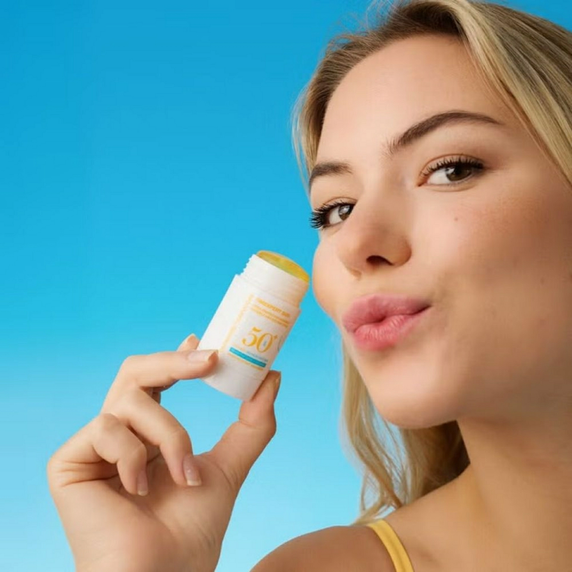 Stick Protector Invisible SPF 50+ 25ml - Timexpert Sun - Germaine de Capuccini ®