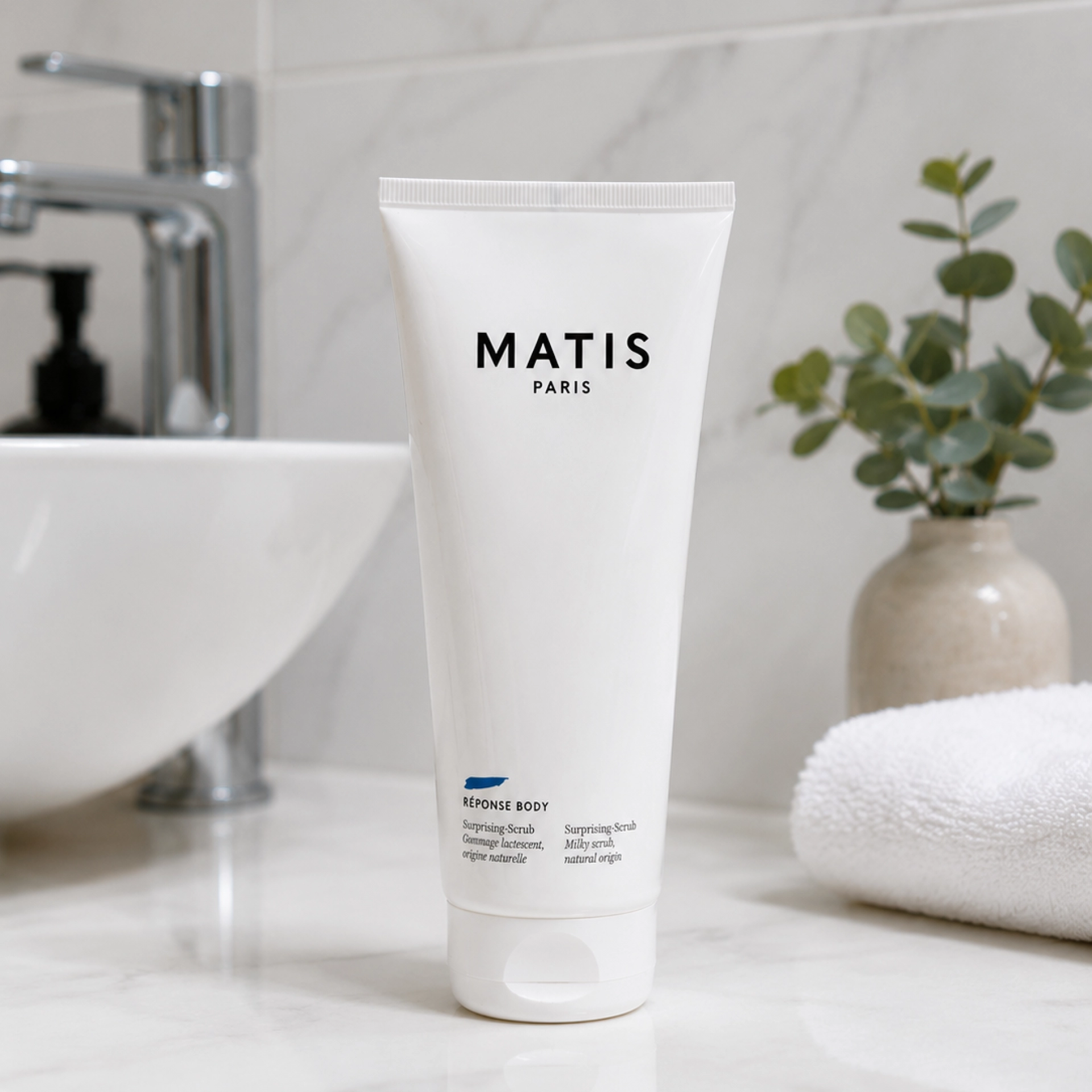 Surprising-Scrub | Exfoliante Natural 200 ml – Réponse Body – Matis Paris ®