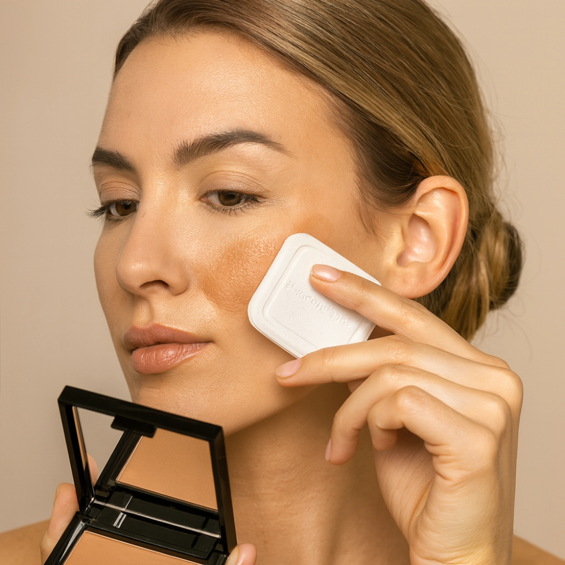 Terrabruna Nº 4 | Polvo bronceador 11.5gr - Maquillaje - Bruno Vassari ®