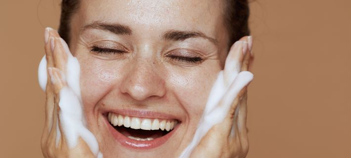 Limpieza facial piel grasa